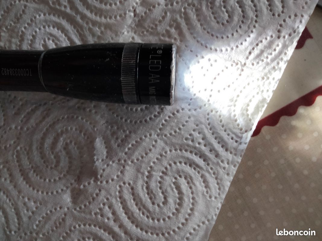 Mini maglite led AA (image 3)