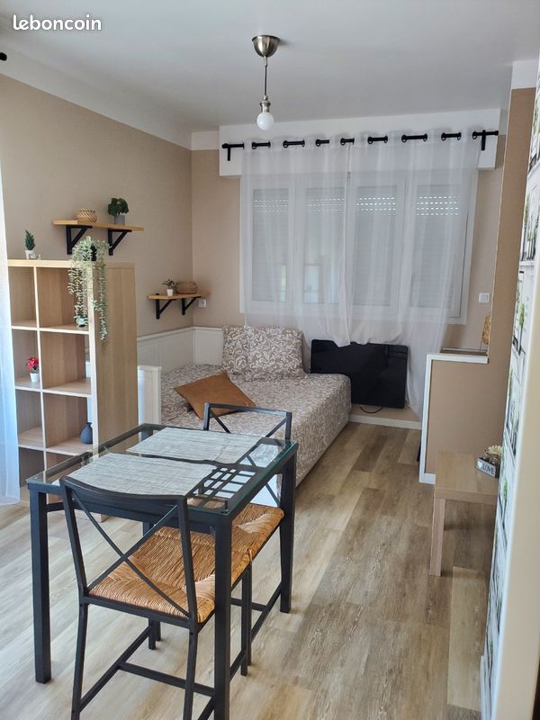 Appartement 1 pièce 22 m² · à Saintes · 22 m² · 410 €