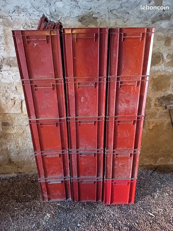 Lot de grandes caisses de rangement Allibert (image 1)