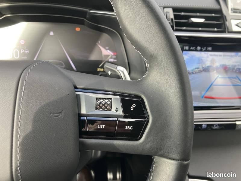 Ds DS 7 1.5 BlueHDi 130ch Etoile Automatique / TOIT OUVRANT / HAYON ELECTRIQUE / HIFI FOCAL (image 17)