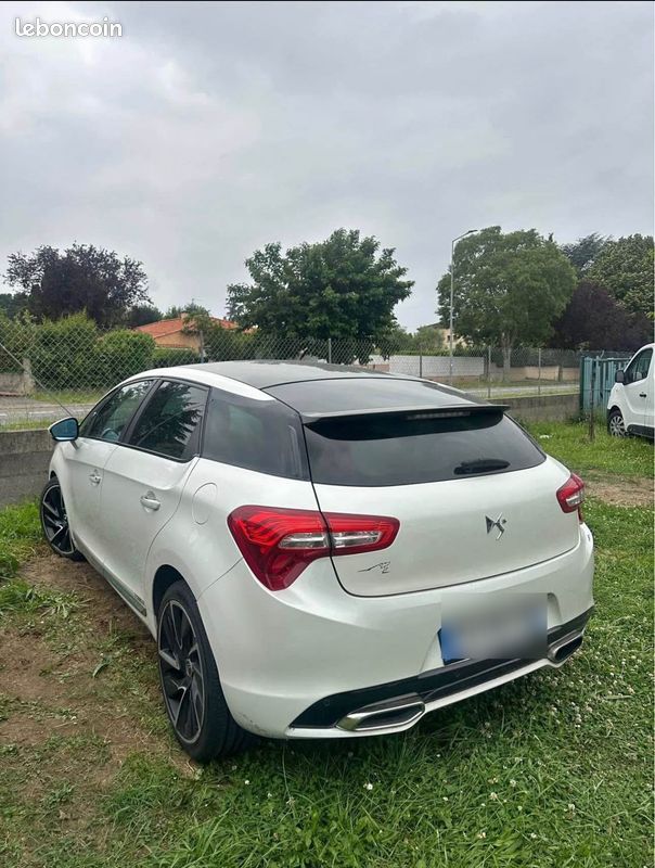 Voiture Citroën ds5 (image 3)