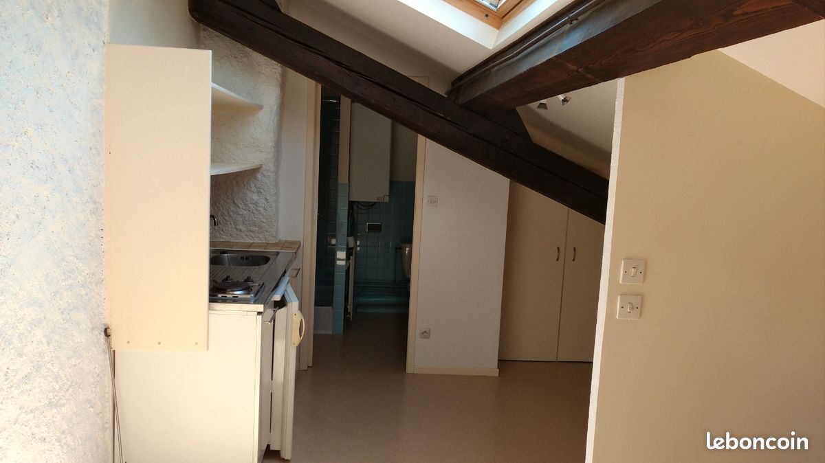 Appartement 1 pièce 24 m² · à Nancy · 24 m² · 335 €