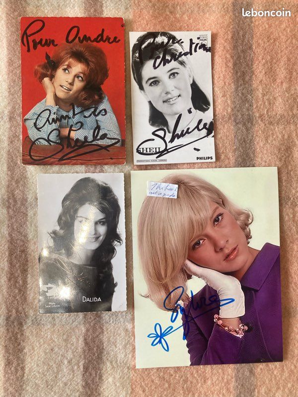 Collection 12 cartes postales photographies autographes dédicaces signées France Gall Françoise Hardy Sheila Dalida Sylvie Vartan 60’s yéyé signatures Hallyday Dutronc Mitchell (image 4)