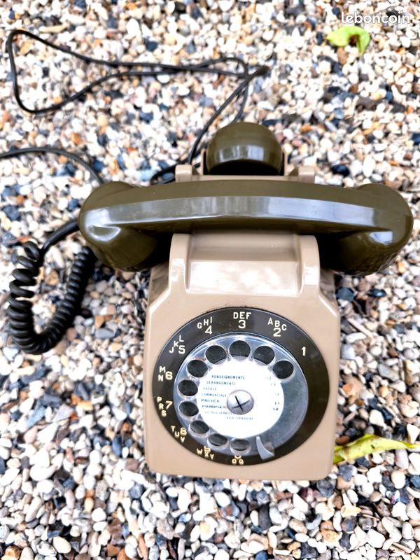 Ancien Téléphone Contempra PTT Blanc à Cadran, Superbe état