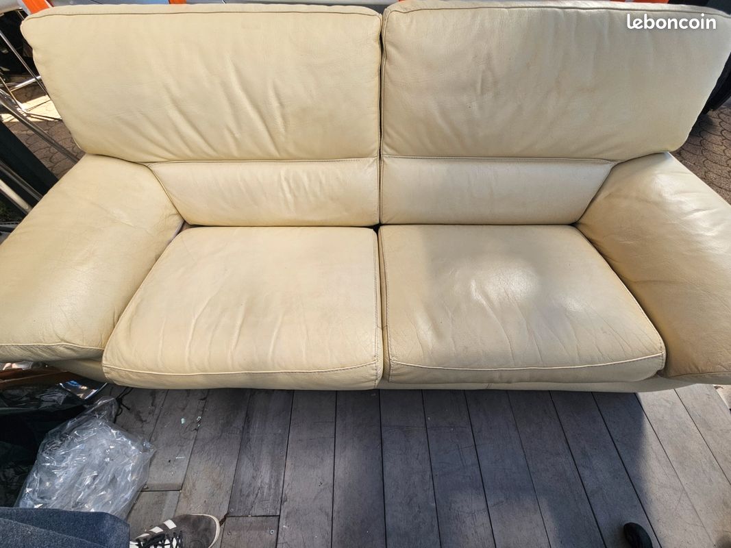 Canapé En Cuir Bartley & Bartley – 2/3 Places – Beige – Bon état – 200 Cm