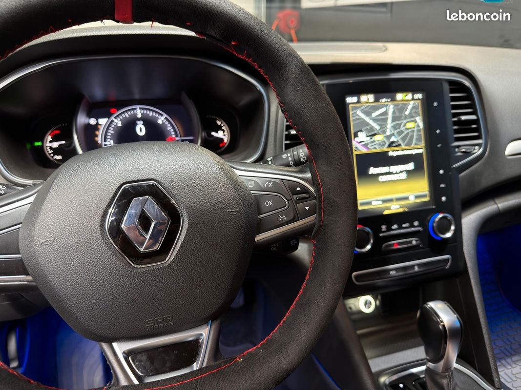 RENAULT Megane IV INTENS 1.5 BLUE DCI - 115 CV - CARPLAY - CAMERA DE RECUL - ATTELAGE (image 26)