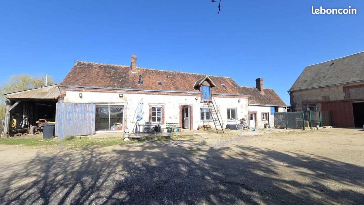 Maison 4 pièces 108 m² · à Luigny · 108 m² · 148 000 €