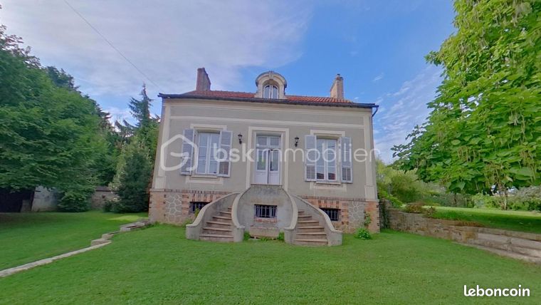Propriété 6 pièces 149 m²
