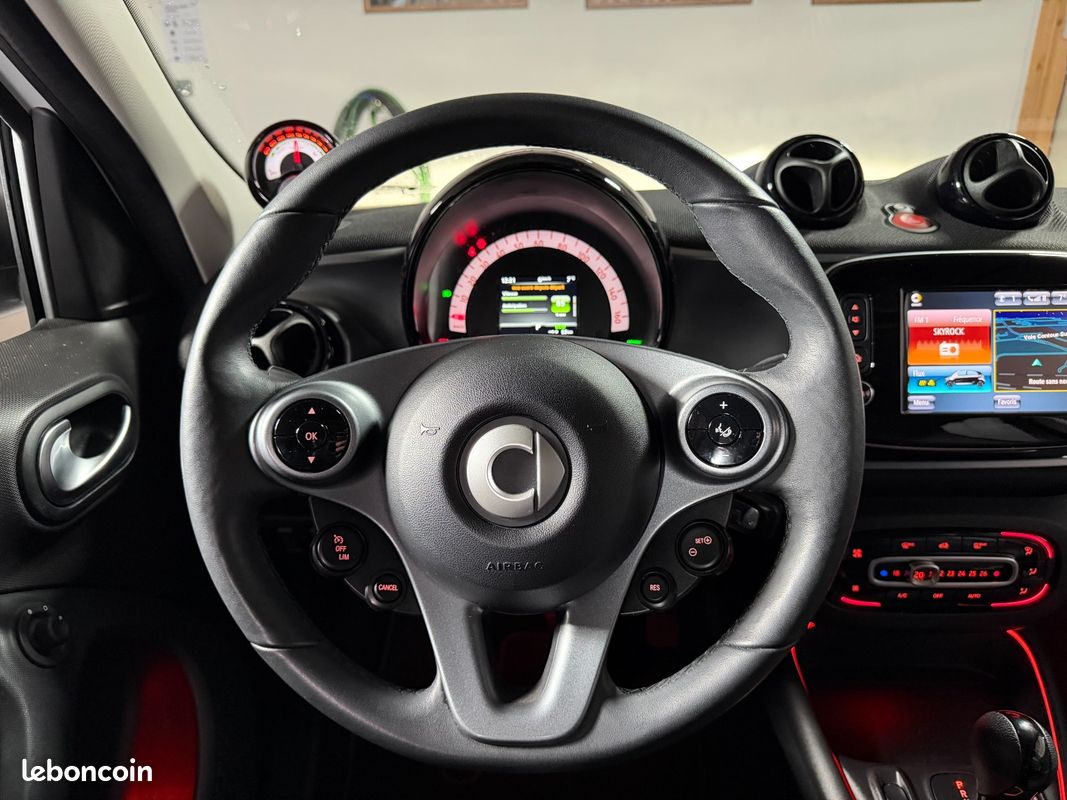 SMART FORFOUR EQ 82 ch Prime (image 21)