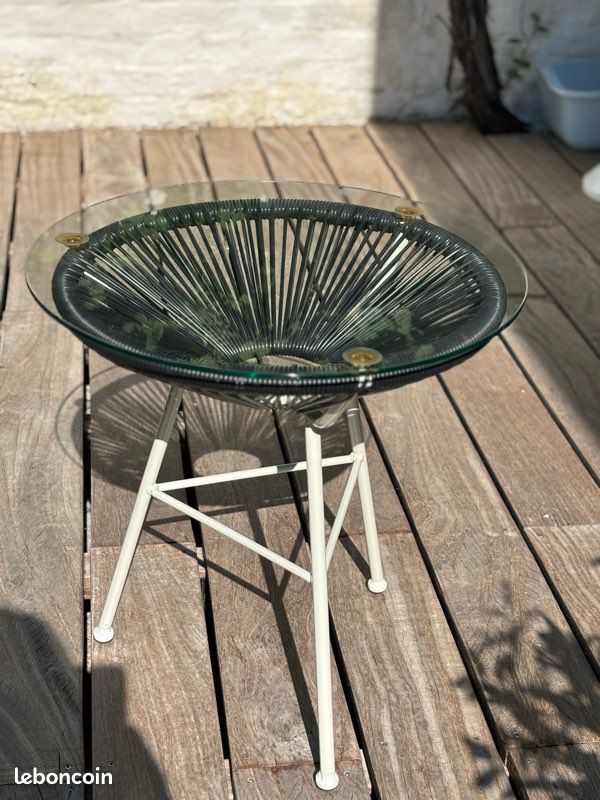Table d'appoint de jardin Acapulco blanche et noir (image 1)