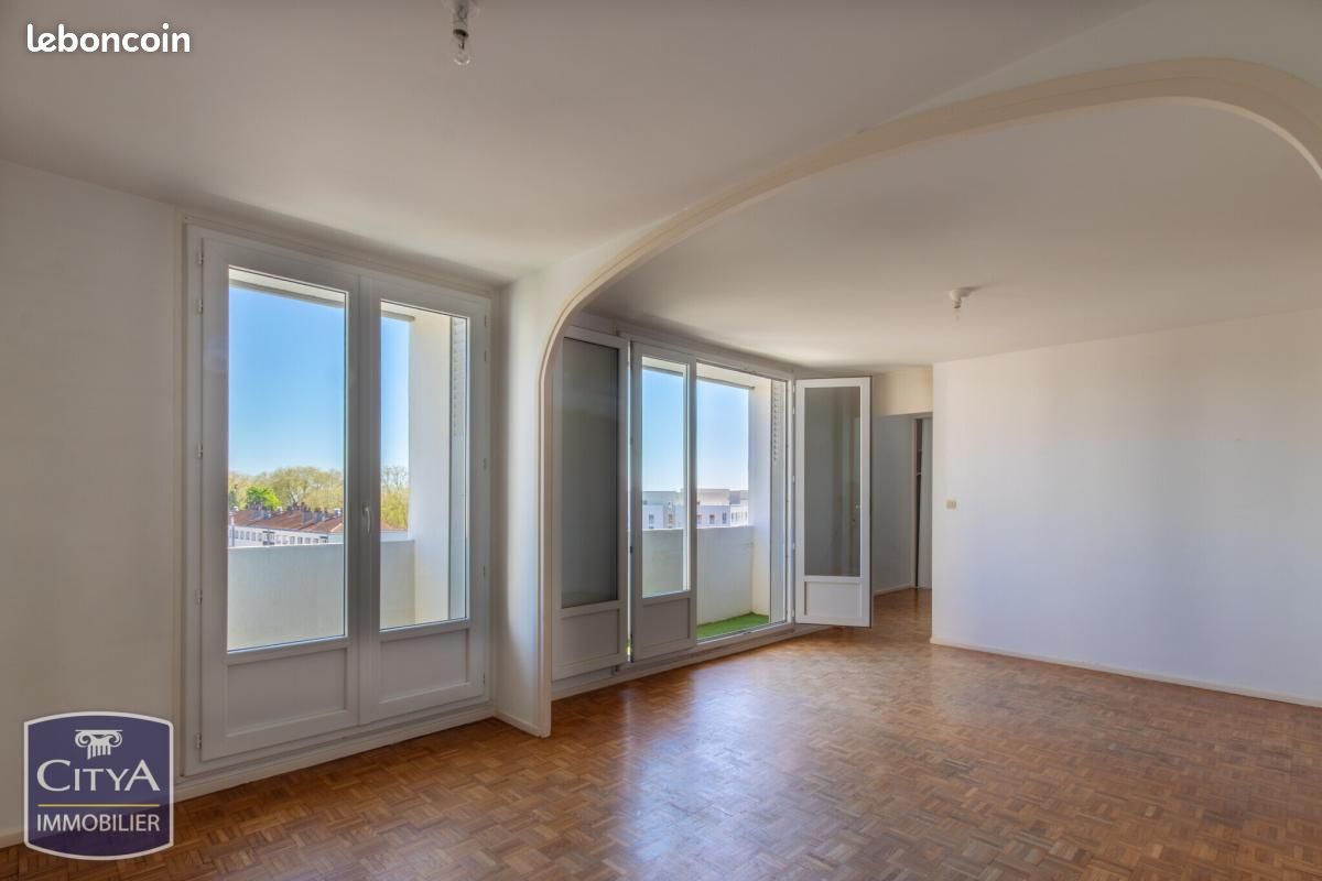 Appartement 4 pièces 70 m² · à Caluire-et-Cuire · 70 m² · 229 000 €