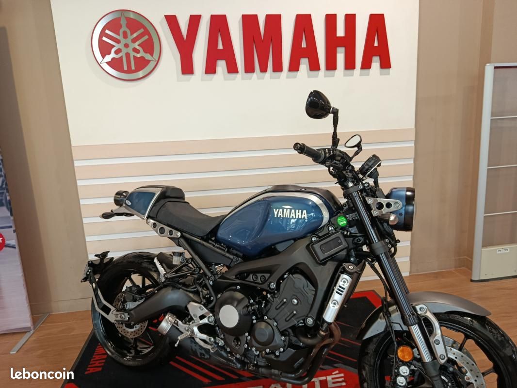 Yamaha XSR 900 850 cm3 (image 1)