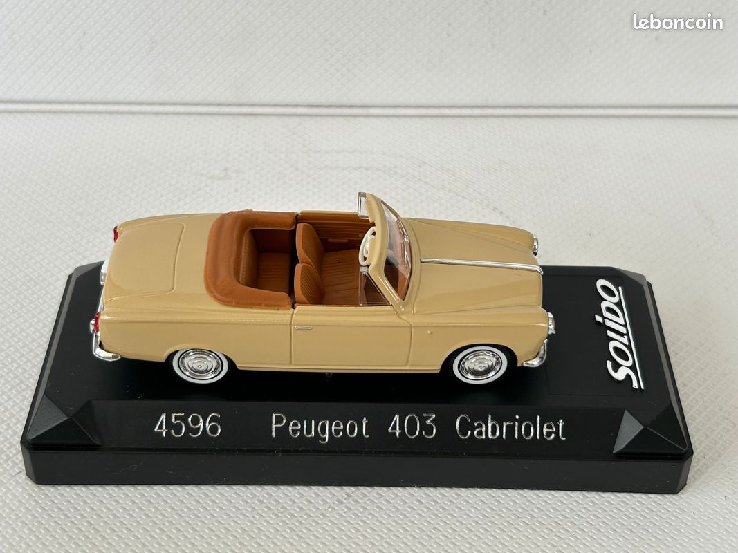 PEUGEOT 403 CABRIOLET DE 1964 SOLIDO N° 8165 1/18 CREME ROADSTER DIE CAST WAGEN