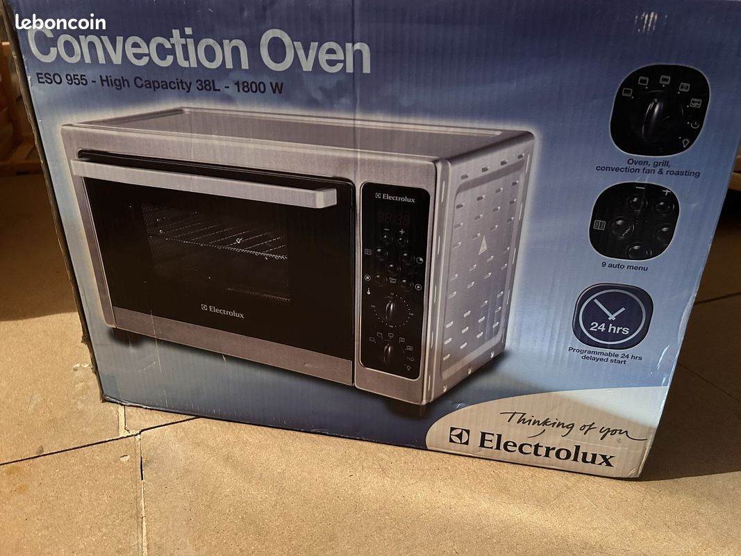 Four Electrolux Inox grande capacité (image 1)