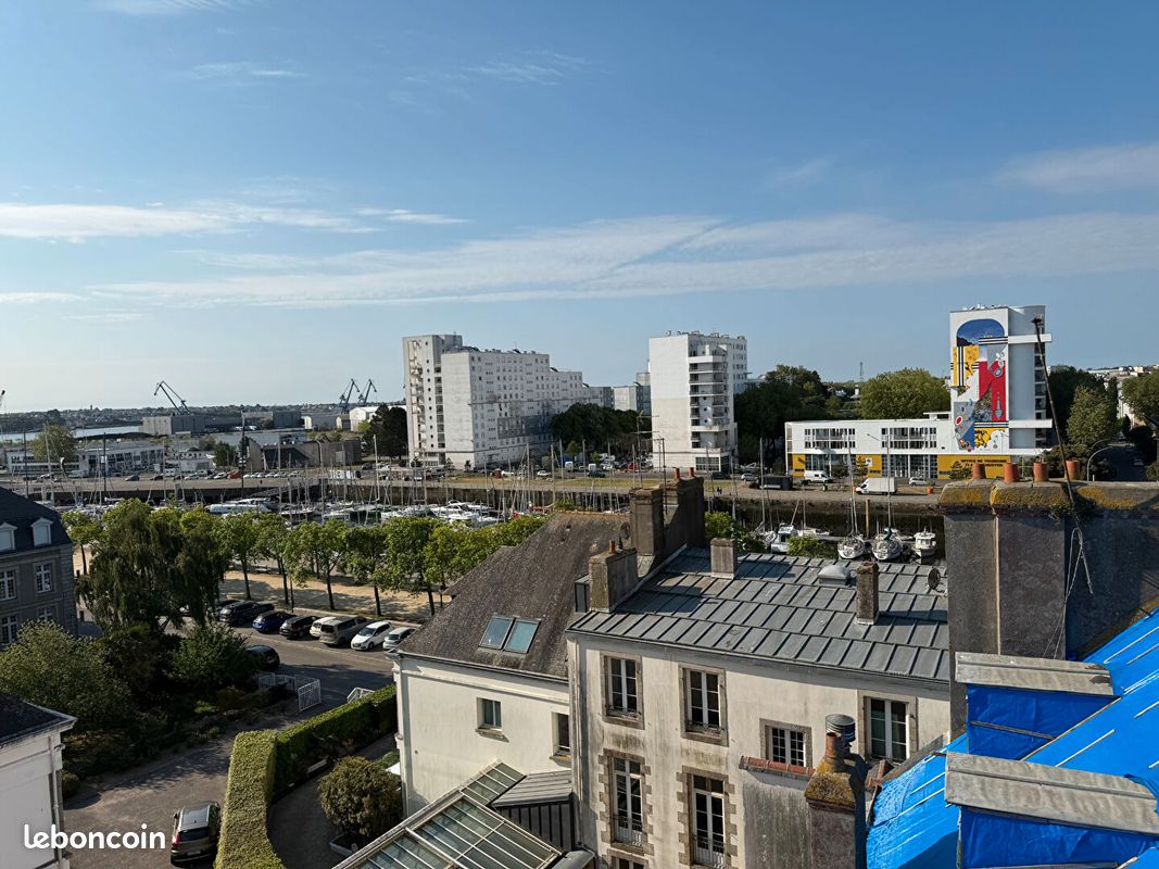 Appartement 7 pièces 143 m² · à Lorient · 143 m² · 444 125 €