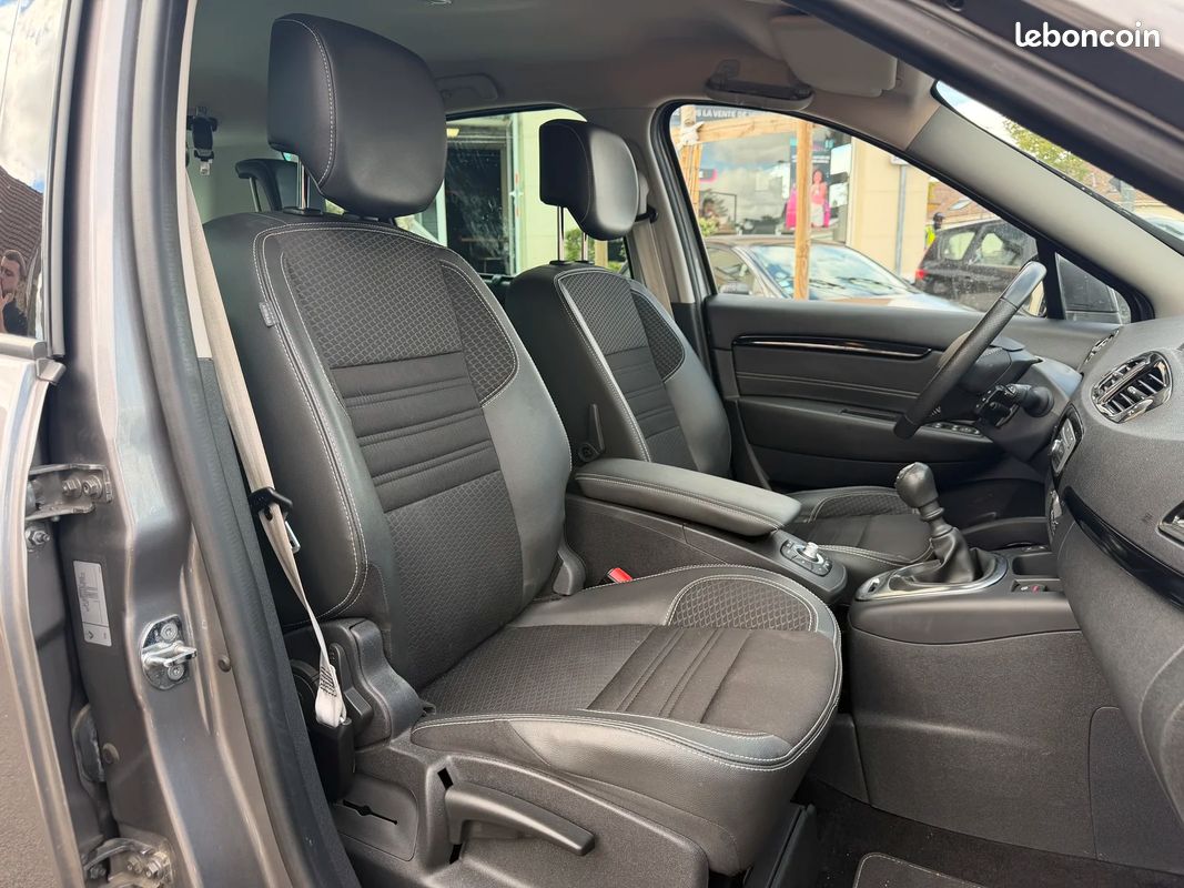 Renault SCENIC III 1.5 DCI 110 Edition Bose (image 11)