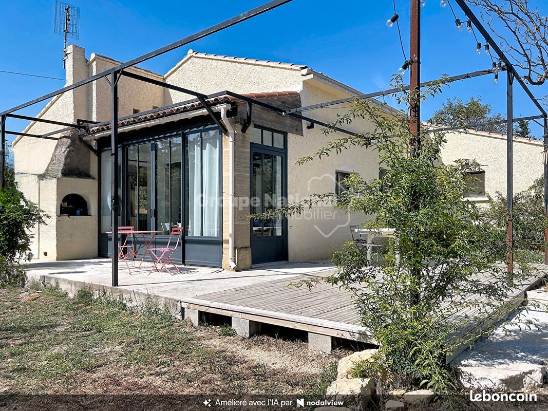 Maison 6 pièces 126 m² · à Sainte-Cécile-les-Vignes · 126 m² · 329 000 €
