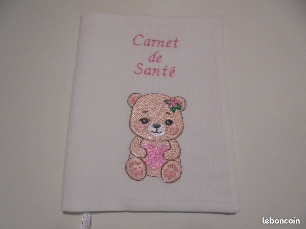 Protège carnet de santé (image 1)