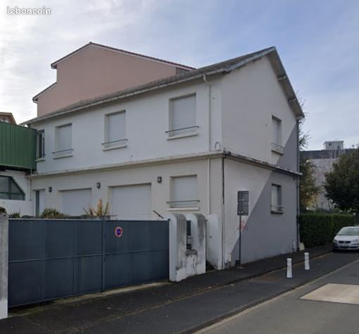 Maison 4 pièces 160 m² · à Clermont-Ferrand · 160 m² · 1 200 €/mois