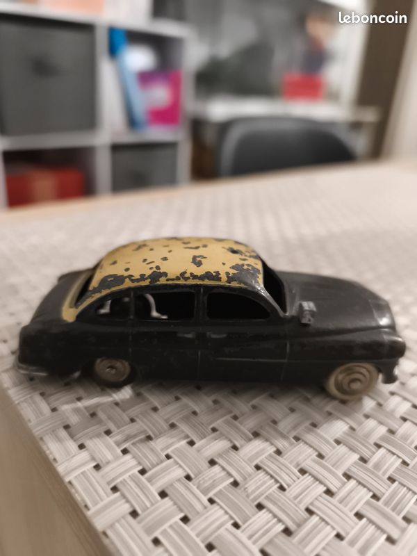 RARE ! DINKY Toys 1:43 Ford Vedette 54 N° 24X EUR 89,00 - FR