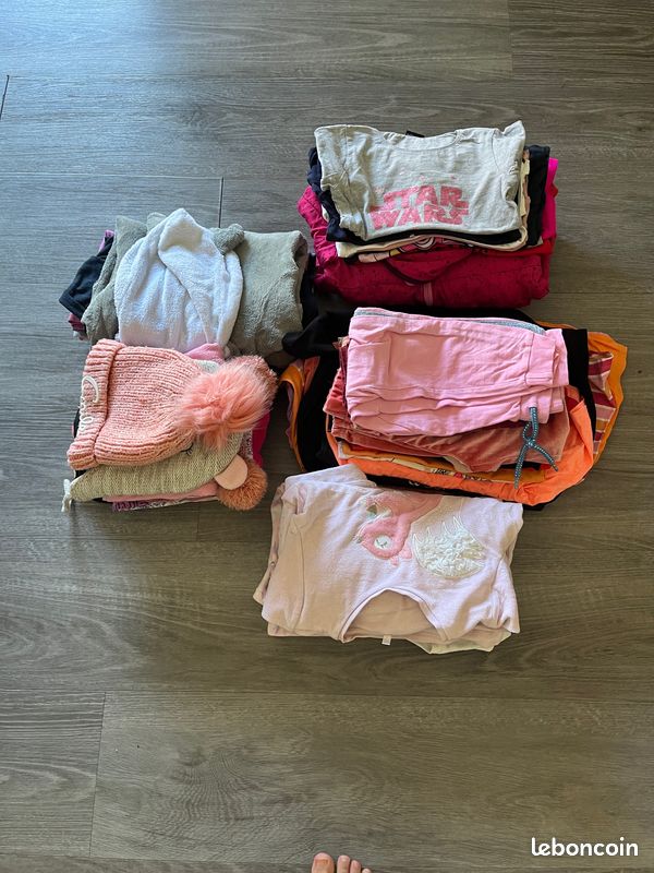Gros lot vêtements fille 6 ans (image 1)