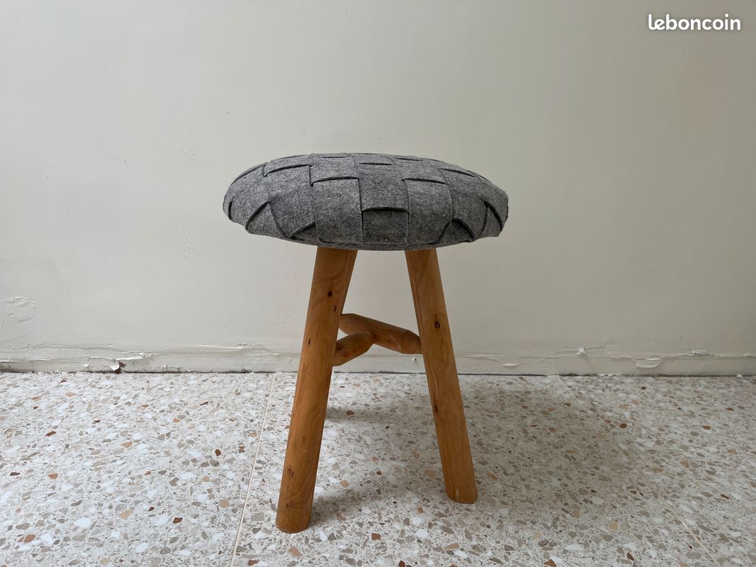 Petit tabouret style scandinave gris – Très bon état (image 2)