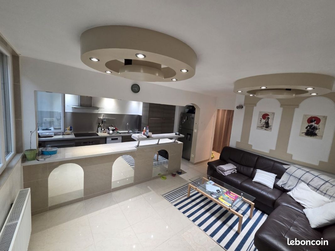 Appartement 4 pièces 64 m² · à Roanne · 64 m² · 680 €