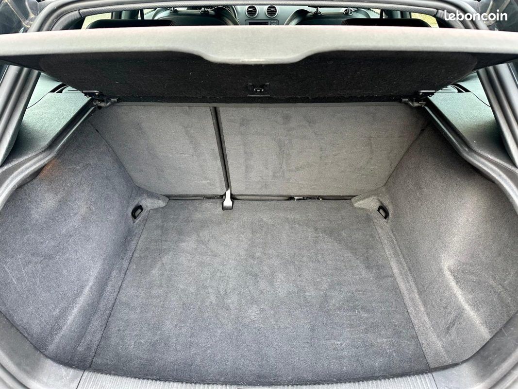 AUDI A3 SPORTBACK 2.0 TDI 140 S-Line S-Tronic (image 15)