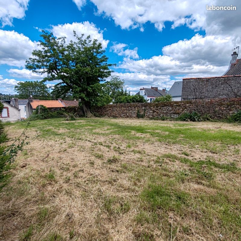 Terrain constructible bourg Basse-Indre · 110 000 €