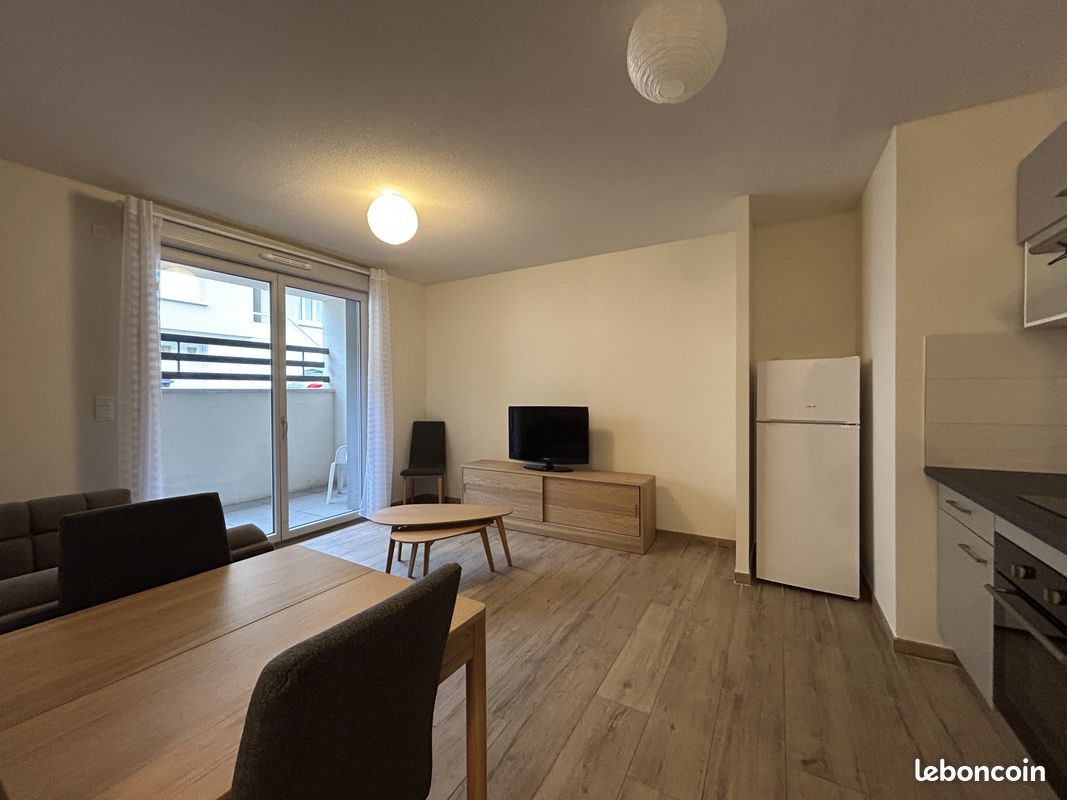 Appartement 3 pièces 54 m² · à Commentry · 54 m² · 610 €/mois