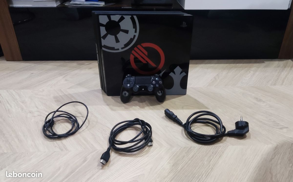 Console Playstation 4 Slim (1To) Édition Horizon Zero Dawn en boîte