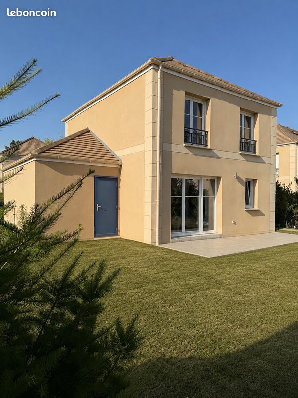 Maison 4 pièces 80 m² · à Tacoignières · 80 m² · 329 000 €