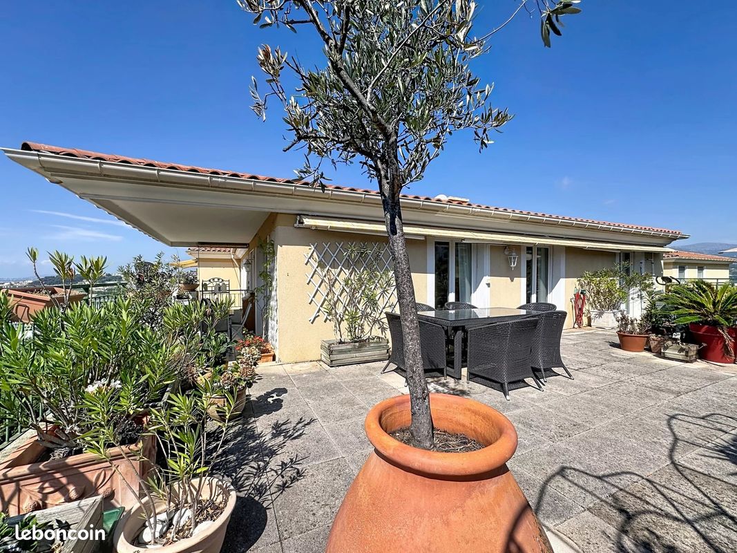 Appartement 4 pièces 94 m² · à Nice · 94 m² · 750 000 €