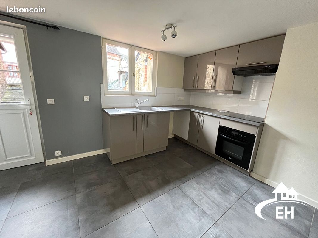 Appartement 2 pièces 33 m² · à L'Aigle · 33 m² · 414 €
