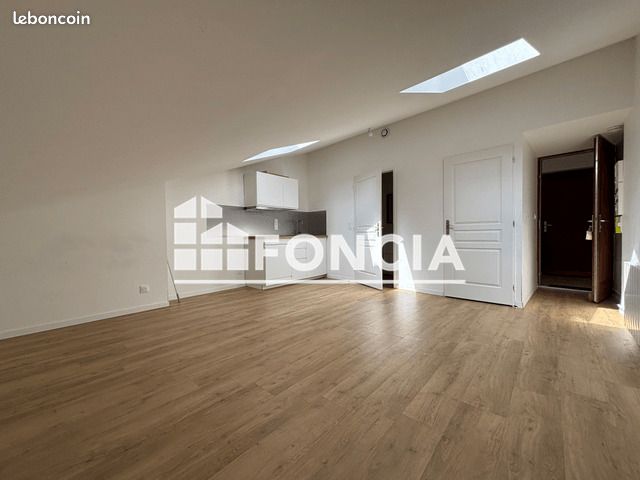 Appartement a louer villefranche-sur-saone - 1 pièce(s) - 19 m2 - Surfyn