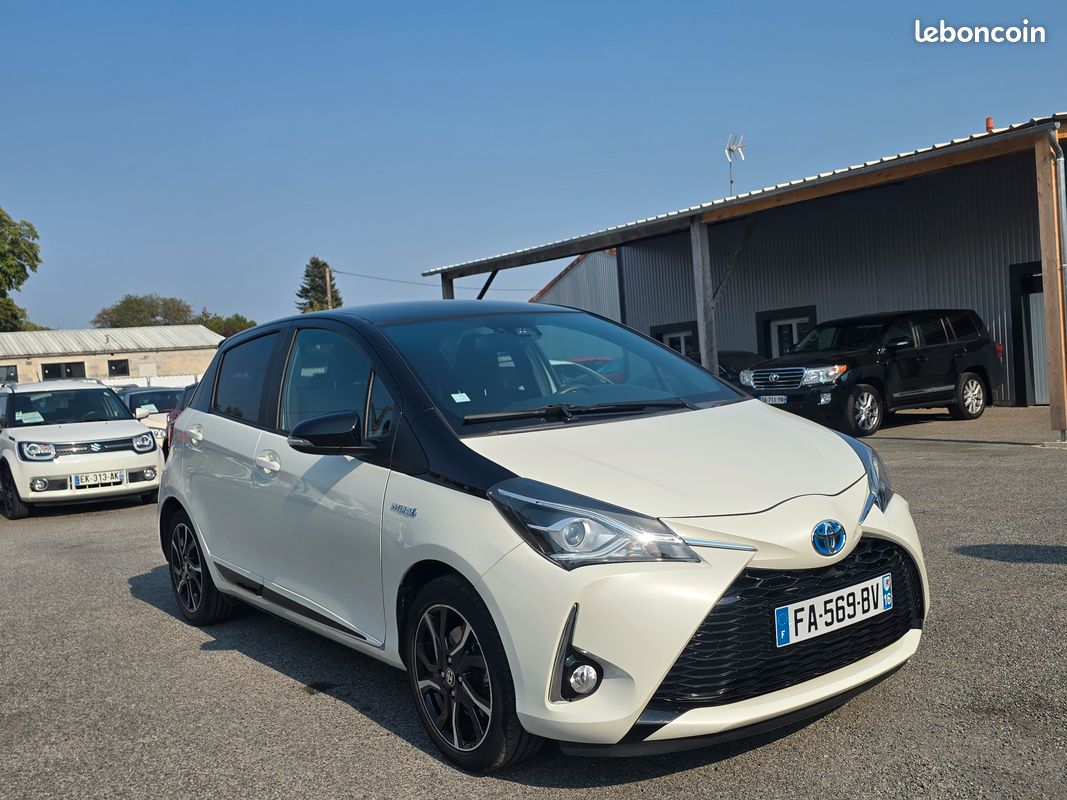 TOYOTA Yaris 3 Phase 2 Fab France 1.5 VVTi HSD Hybrid 100h E-CVT 75 cv Boîte auto Collection (image 2)