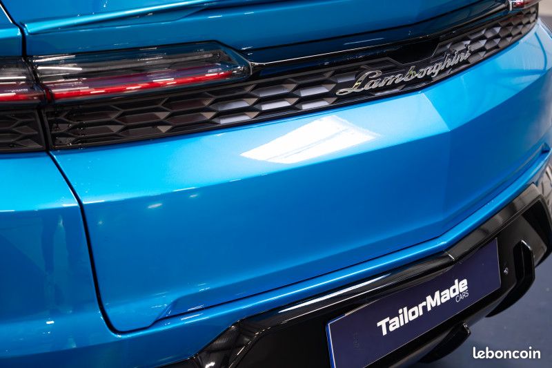 Lamborghini URUS SE 800CH (image 7)