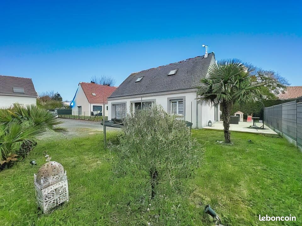 Maison 4 pièces 102 m² · à Cléry-Saint-André · 102 m² · 245 000 €