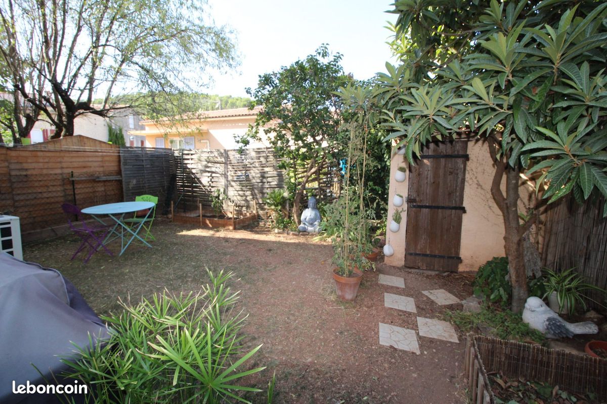 Appartement 2 pièces 44 m² · à Le Luc · 44 m² · 120 000 €