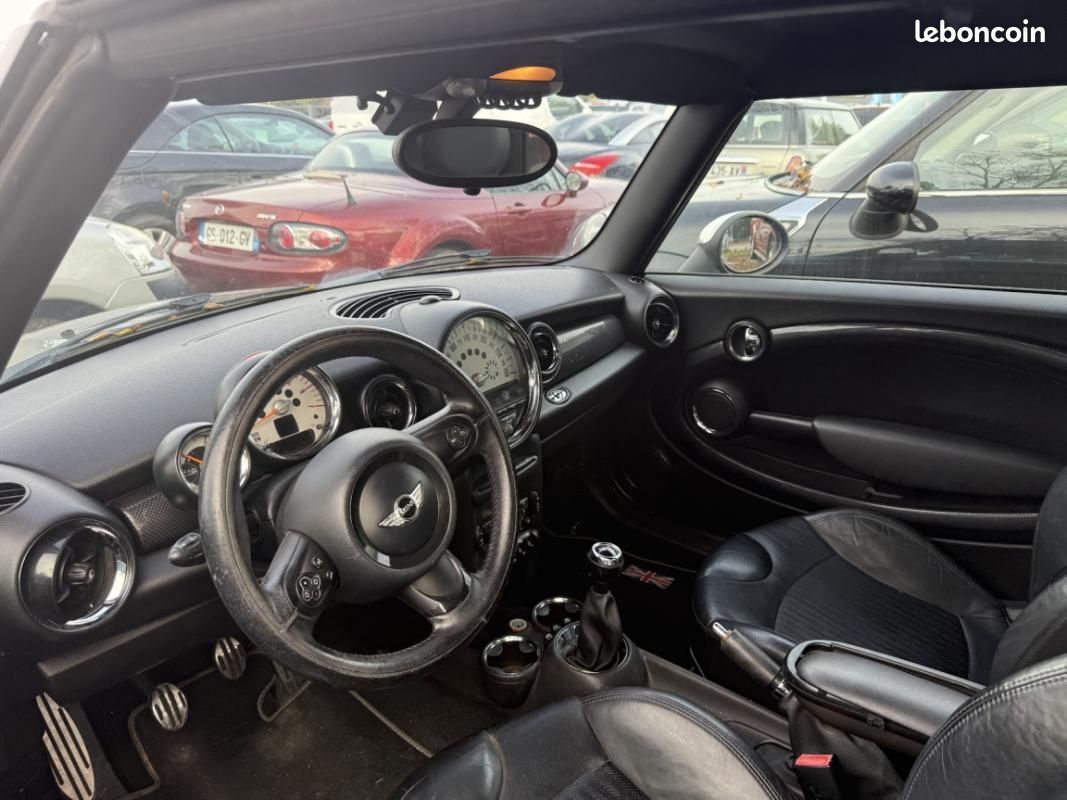 Mini Cabriolet SD 143 Pack John Cooper Works (image 6)