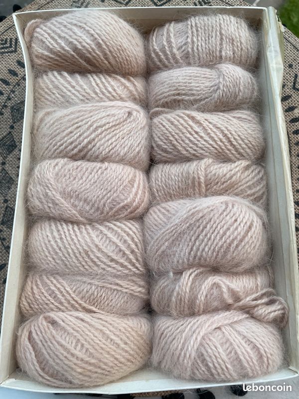 14 pelotes Angoreine 100% Fil de poil Angora sélectionné (image 2)