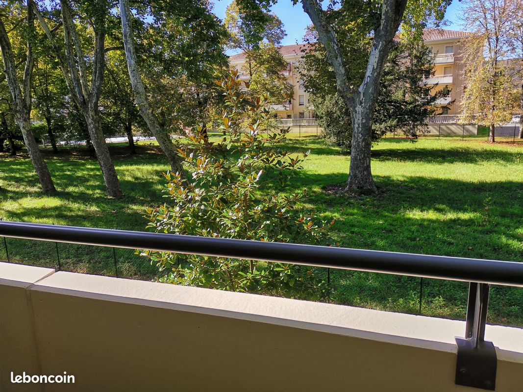 Appartement 3 pièces 75 m² · à Bordeaux · 75 m² · 1 050 €/mois