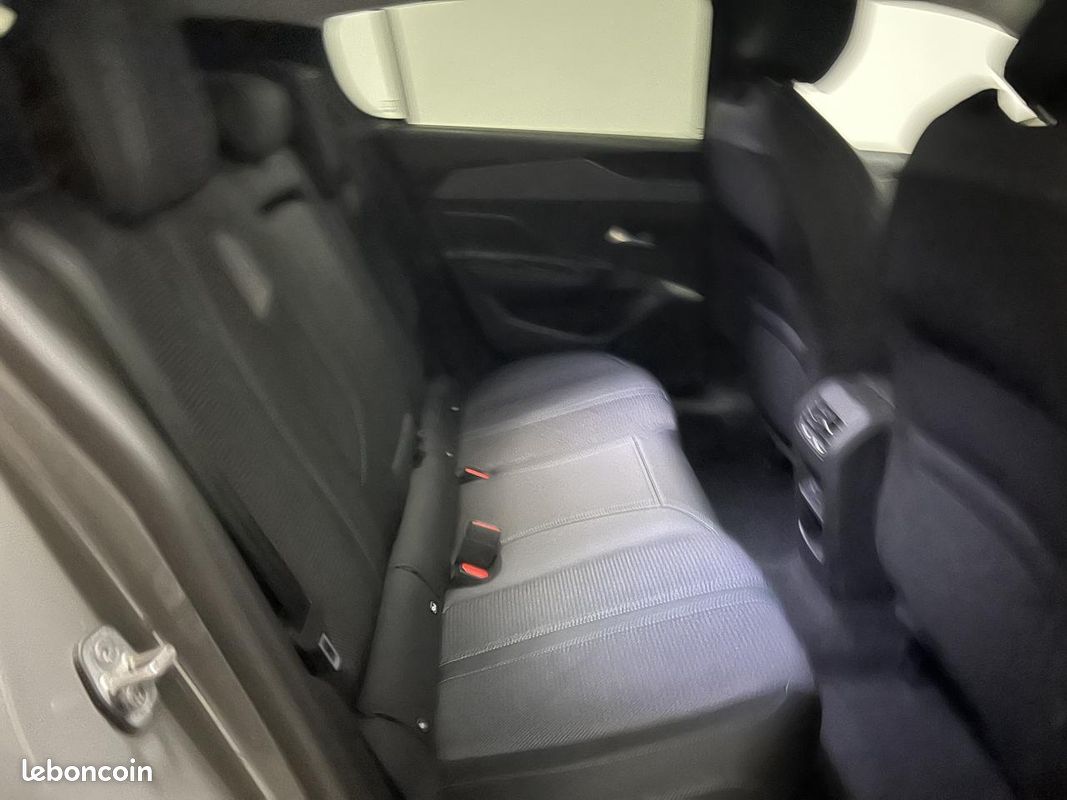 PEUGEOT 308 1.2i PureTech 12V S&S - 130 III 2021 BERLINE Allure PHASE 1 (image 6)