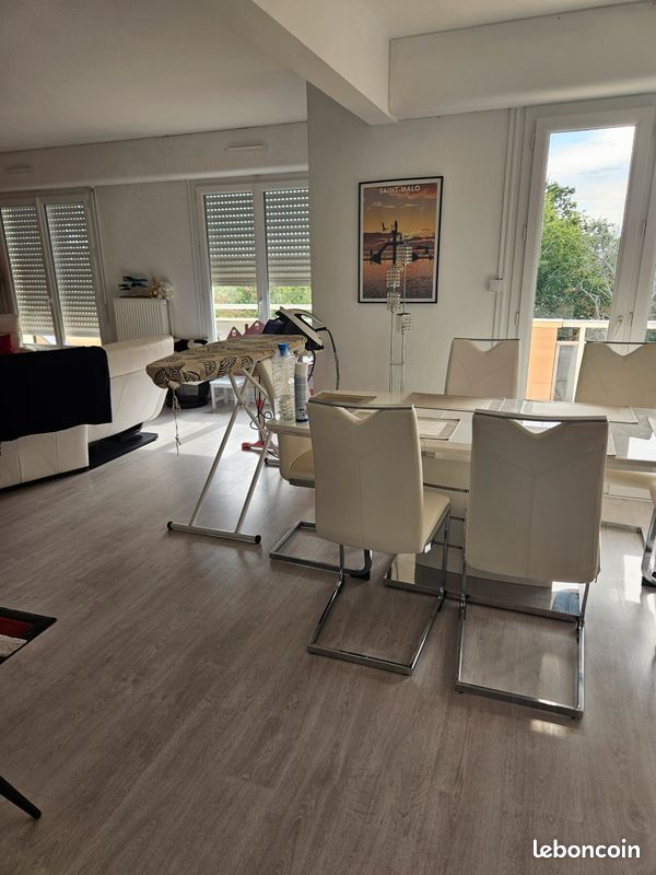 Appartement 5 pièces 93 m² · à Saint-Malo · 93 m² · 1 250 €/mois