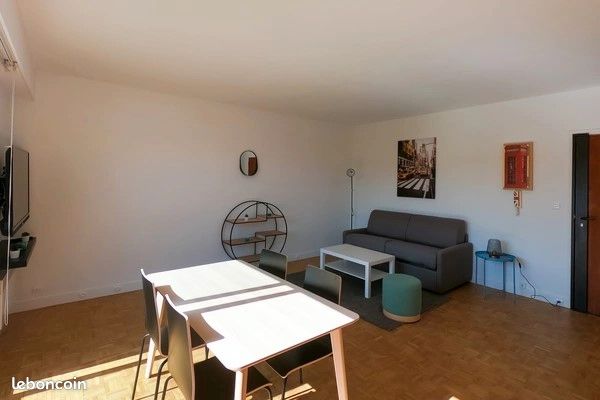 Appartement 1 pièce 33 m² · à Montpellier · 33 m² · 607 €