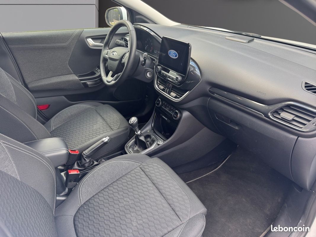 FORD PUMA 1.0 ECOBOOST 125 MHEV TITANIUM Caméra de Recul Carplay Sièges massant Garantie 12 mois (image 9)
