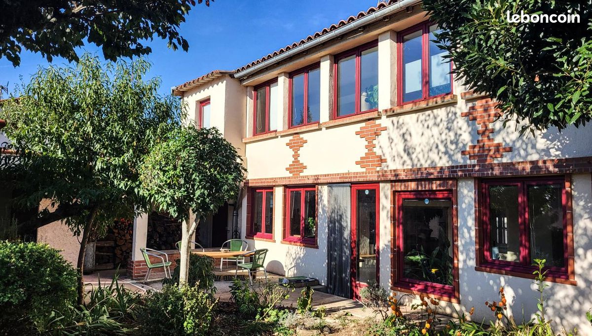 Maison 5 pièces 140 m² · à Villefranche-d'Albigeois · 140 m² · 218 000 €