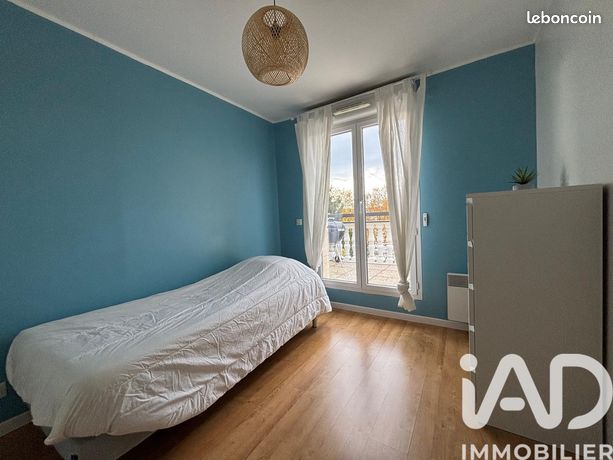 Appartement a louer le plessis-robinson - 4 pièce(s) - 90 m2 - Surfyn