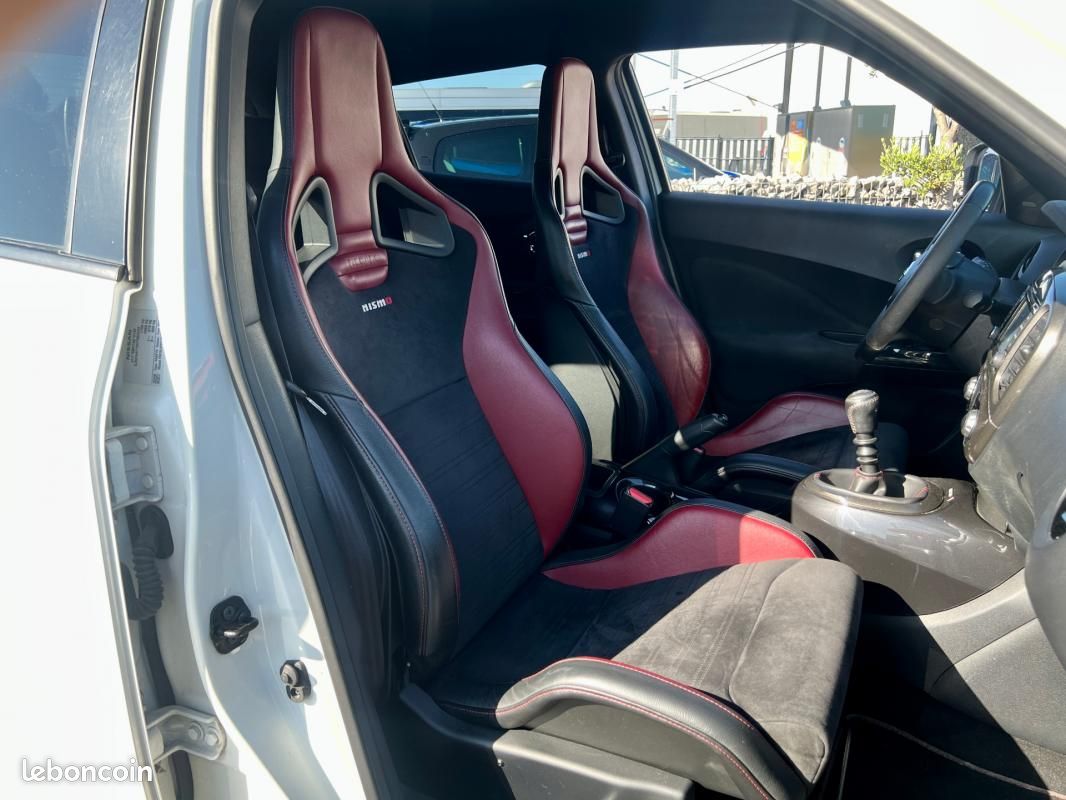 Nissan Juke Nismo RS 1.6 DIG-T 218 - FULL Options* Recaro* Parfait état (image 11)