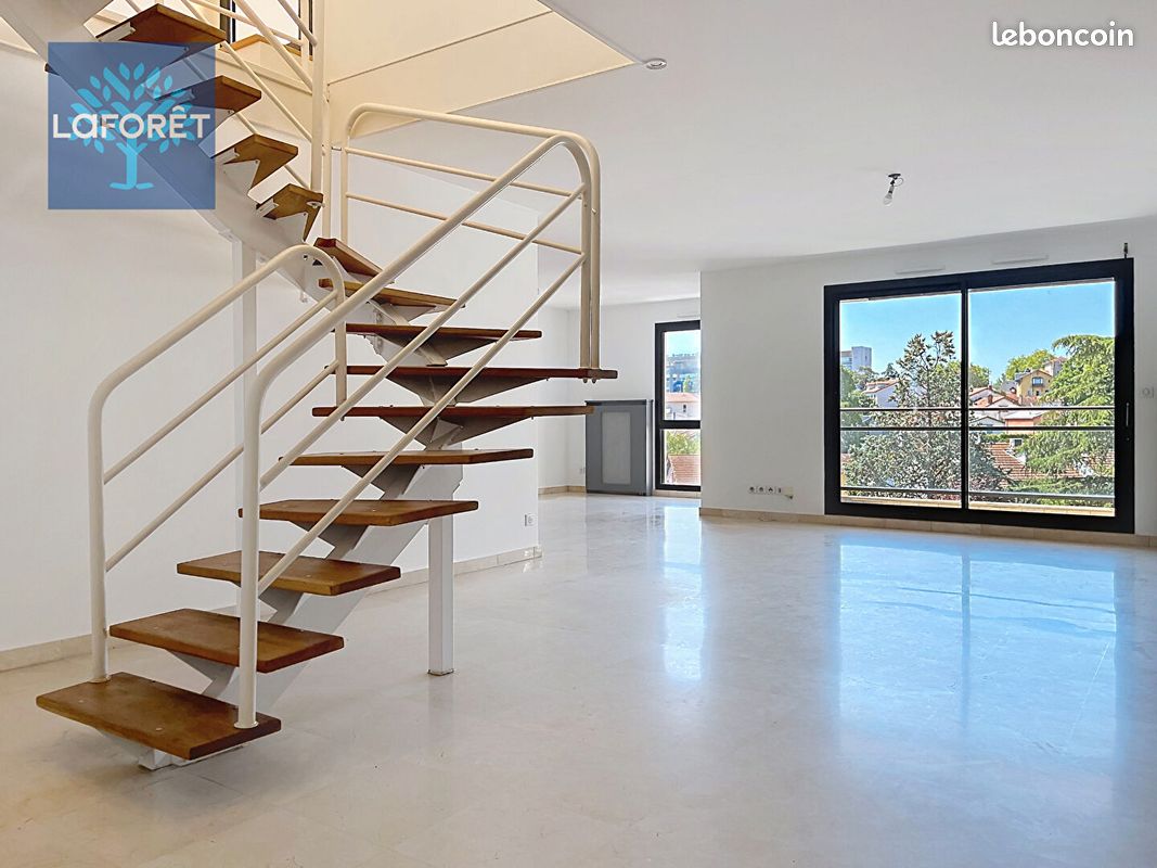 Appartement 5 pièces 152 m² · à Lyon · 152 m² · 695 000 €